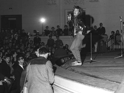 Um show dos Rolling Stones em Varsóvia, em 1967.