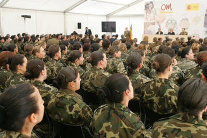 Acto de presentación del Observatorio de la Mujer en el Ejército.
