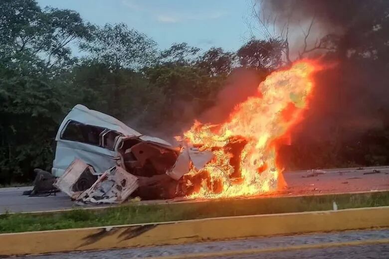 Un accidente en la carretera que conecta Mérida con Campeche deja 16 muertos