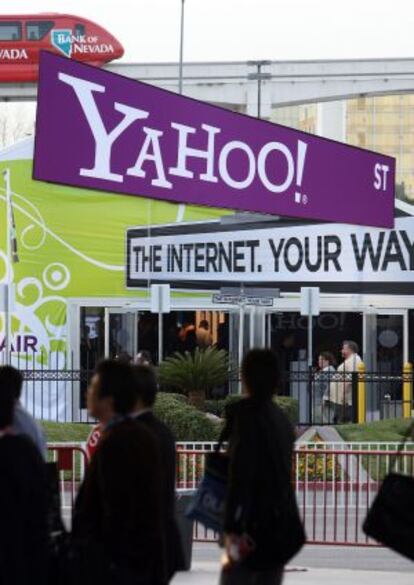 El stand de Yahoo en la feria de la Electr&oacute;nica de Las Vegas (EE UU) en 2008