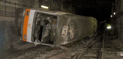 Vag&oacute;n del metro accidentado en Valencia en 2006