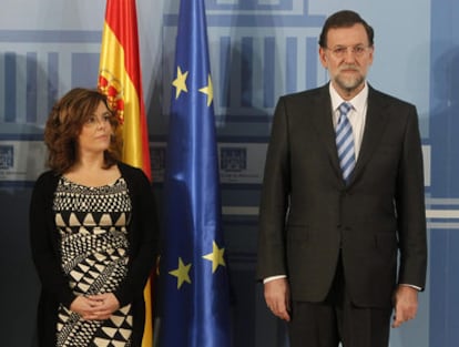Sáenz de Santamaria y Rajoy antes de un Consejo de Ministros