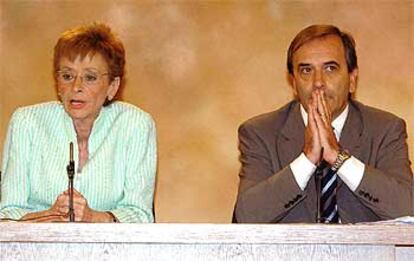 Fernández de la Vega y Alonso, durante la rueda de prensa posterior al Consejo de Ministros.