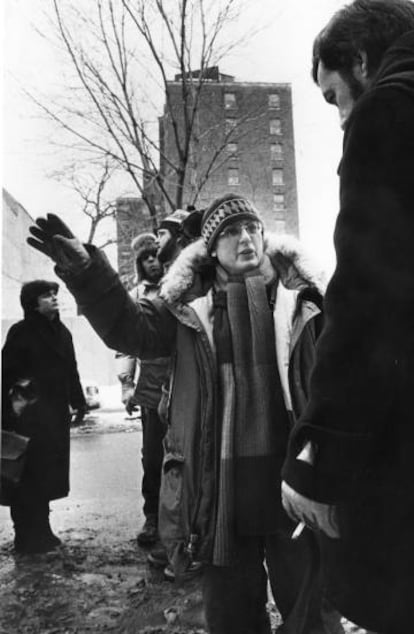 Lambert en 1981 en una protesta para la remodelación del barrio de Milton Parc en Montreal.