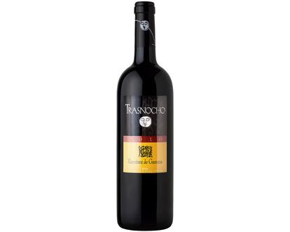 <p><strong>Trasnocho 2010</strong></p><p>Remírez de Ganuza. Rioja. Tinto reserva, 15%. Cepas: tempranillo, graciano y algo de viura y malvasía. 65 euros. Puntuación: 9,7/10.</p><p>Soberbio aroma rico en frutillos silvestres maduros envueltos en especias, notas de flor seca y un fondo de excelente roble. En boca resulta concentrado pero elegante, con toda la impronta del mejor y más actual rioja.• Recomendable para guisos y caza menor.</p>