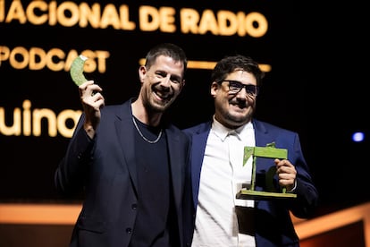 'La Ruina' ha sido reconocido con el premio Ondas 2024 al mejor 'podcast'. Presentado por los cómicos Ignasi Taltavull y Tomás Fuentes, ha convertido el fracaso en un espectáculo que entretiene a miles de oyentes.