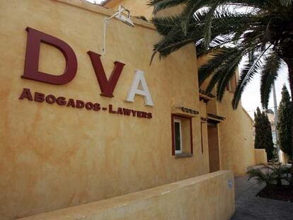 Despacho de DVA Abogados en una urbanización de Cala Fustera (Benissa).