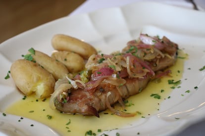 Atún rojo a la perdiz (escabeche suave) del restaurante Casa Rufino, en Isla Cristina (Huelva).