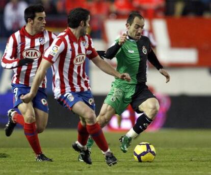 Munitis, en la ida en el Calderón perseguido por Antonio López y Jurado.