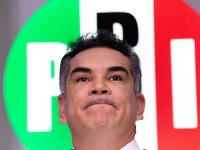 Alejandro Moreno Cárdenas, dirigente nacional del PRI durante una conferencia de prensa en la sede nacional del partido, en Ciudad de México, el 28 de junio de 2022.