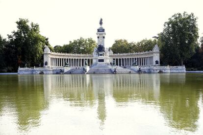 El Parque del Retiro ocupa el sexto puesto, con 80.824 fotos etiquetadas. Es la tercera y última aparición de Madrid en la lista.