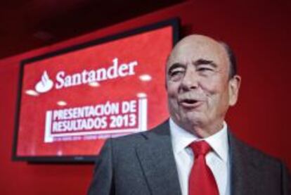 El presidente del Banco Santander, Emilio Bot&iacute;n, durante de la presentaci&oacute;n de resultados del ejercicio 2013 de la entidad bancaria 