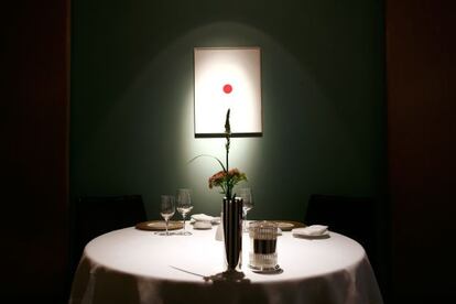 Una de las mesas del restaurante Osteria Francescana, en Módena (Italia),