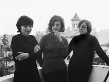 De izquierda a derecha: Ana María Moix, Ana María Matute y Esther Tusquets en 1970.