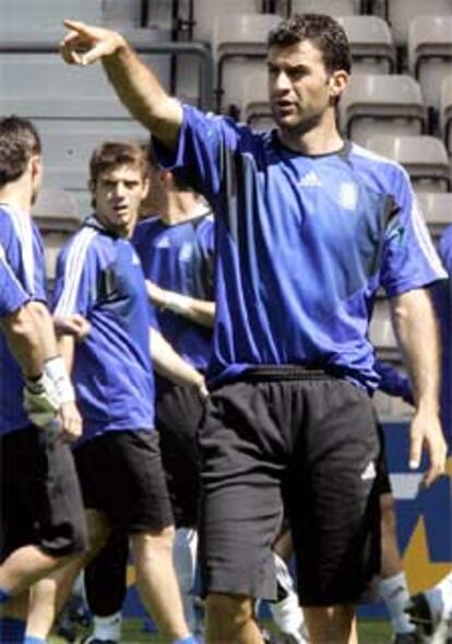 Giannakopoulos, durante el entrenamiento de la selección griega.