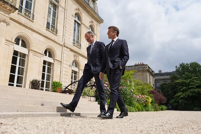Friedrich Merz y Emmanuel Macron, este miércoles en París.
