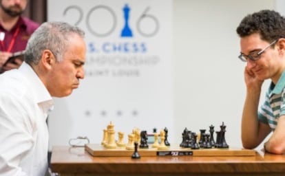 Kaspárov, durante una de sus partidas ante Caruana en San Luis 2016