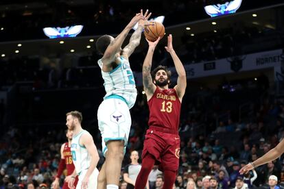 Ricky Rubio lanza a canasta durante un encuentro de la temporada pasada.