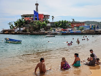 Turistas en Acapulco, el 10 de diciembre de este año.