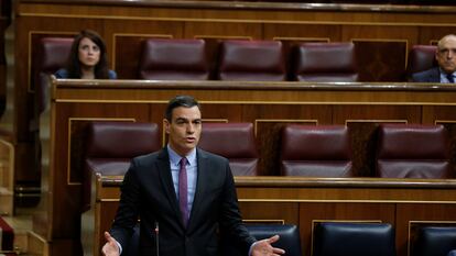 El presidente del Gobierno, Pedro Sánchez, durante su intervención en el Pleno de control al Ejecutivo, el pasado 29 de abril.