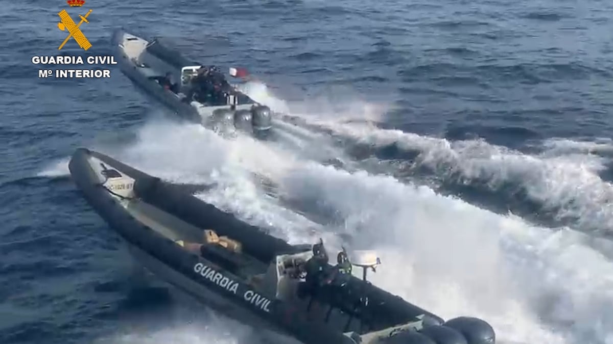 Dos guardias civiles muertos y otros dos heridos al chocar dos ...