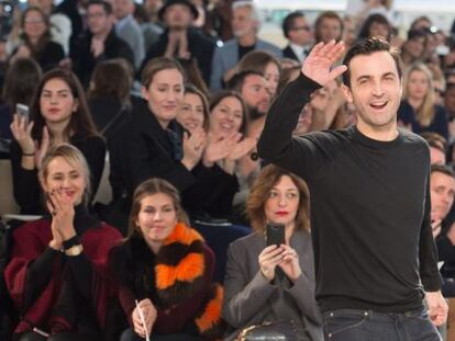 Nicolas Ghesqui&egrave;re, en el desfile de Louis Vuitton para la temporada de invierno 2014/2015, en marzo en Par&iacute;s.