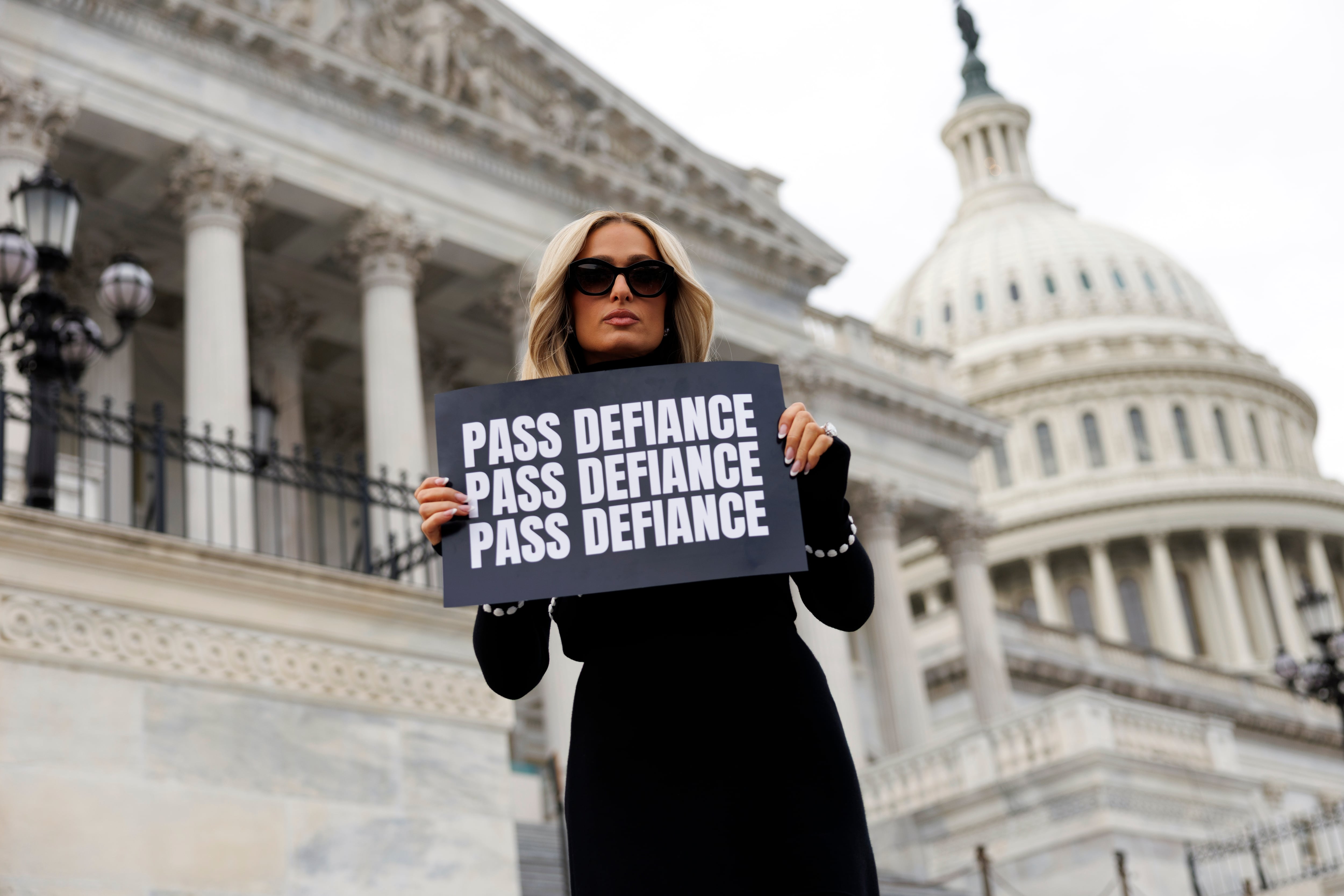 Paris Hilton recuerda la filtración de su vídeo sexual para promover una ley contra el ‘deepfake’: “Lo llamaron escándalo, pero fue abuso”