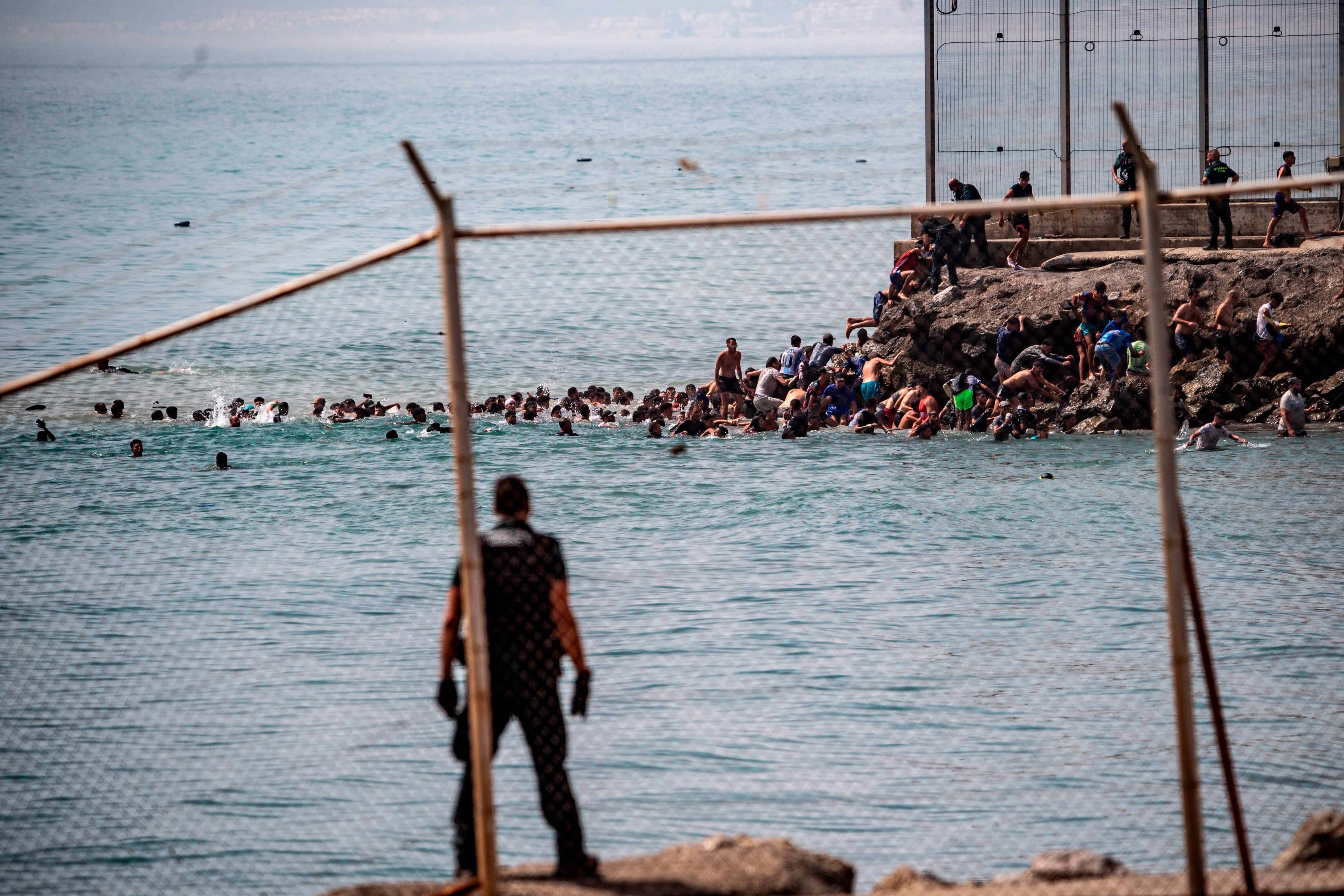 El debate | ¿Hay responsabilidades concretas en la crisis migratoria de Ceuta?