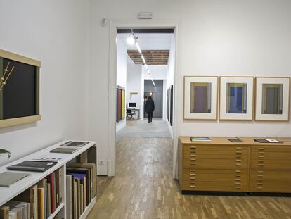Nova seu de la galeria Roc&iacute;o Santa Cruz, a la Gran Via de Barcelona, a prop d&rsquo;on eren les Galeries Laietanes. 
