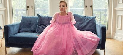 La protagonista de la serie 'Killing Eve' y su vestido de Molly Goddard nos inspiran.