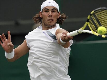 Rafael Nadal, durante su partido contra el estadounidense Mardy Fish.