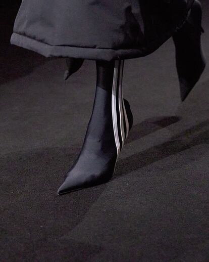 BALENCIAGA SPRING 23_DETAIL 74