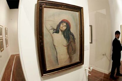 Litografía de<i> Madonna,</i> de Edvard Munch, que se exhibe en el Complesso del Vittoriano.