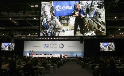 Conexión con el astronauta Luca Parmitano.