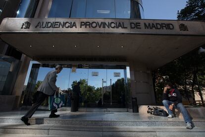 Entrada a la Audiencia Provincial de Madrid.