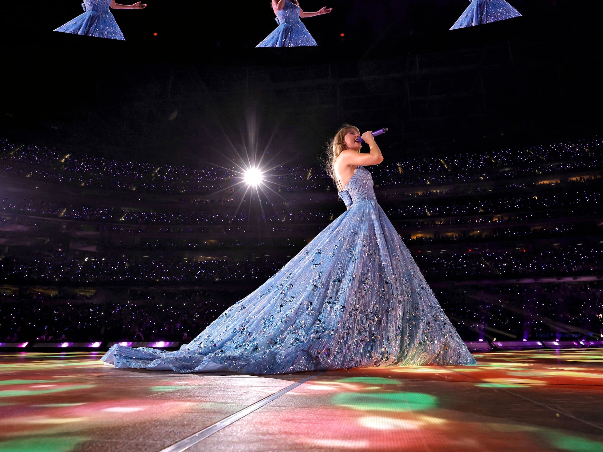Scenes from Taylor Swift's last US concert: Eight minutes of ...