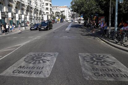 Entrada a Madrid Central por la Carrera de San Jerónimo.