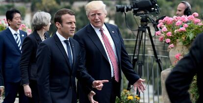 El presidente franc&eacute;s Emmanuel Macron y el estadounidense Donald Trump en la cumbre del G7.