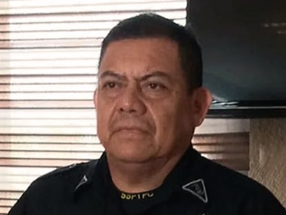 Doroteo Eugenio Vázquez, el secretario de Seguridad de Taxco, renunció a su cargo tras emitir comentarios que revictimizaban a la madre de Camila.