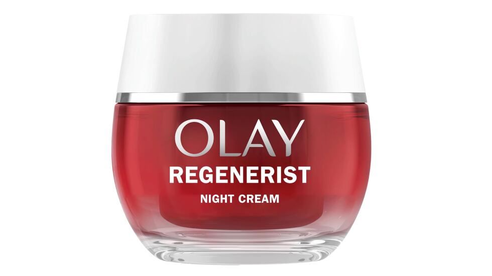 Crema facial hidratante de noche Olay Regenerist.