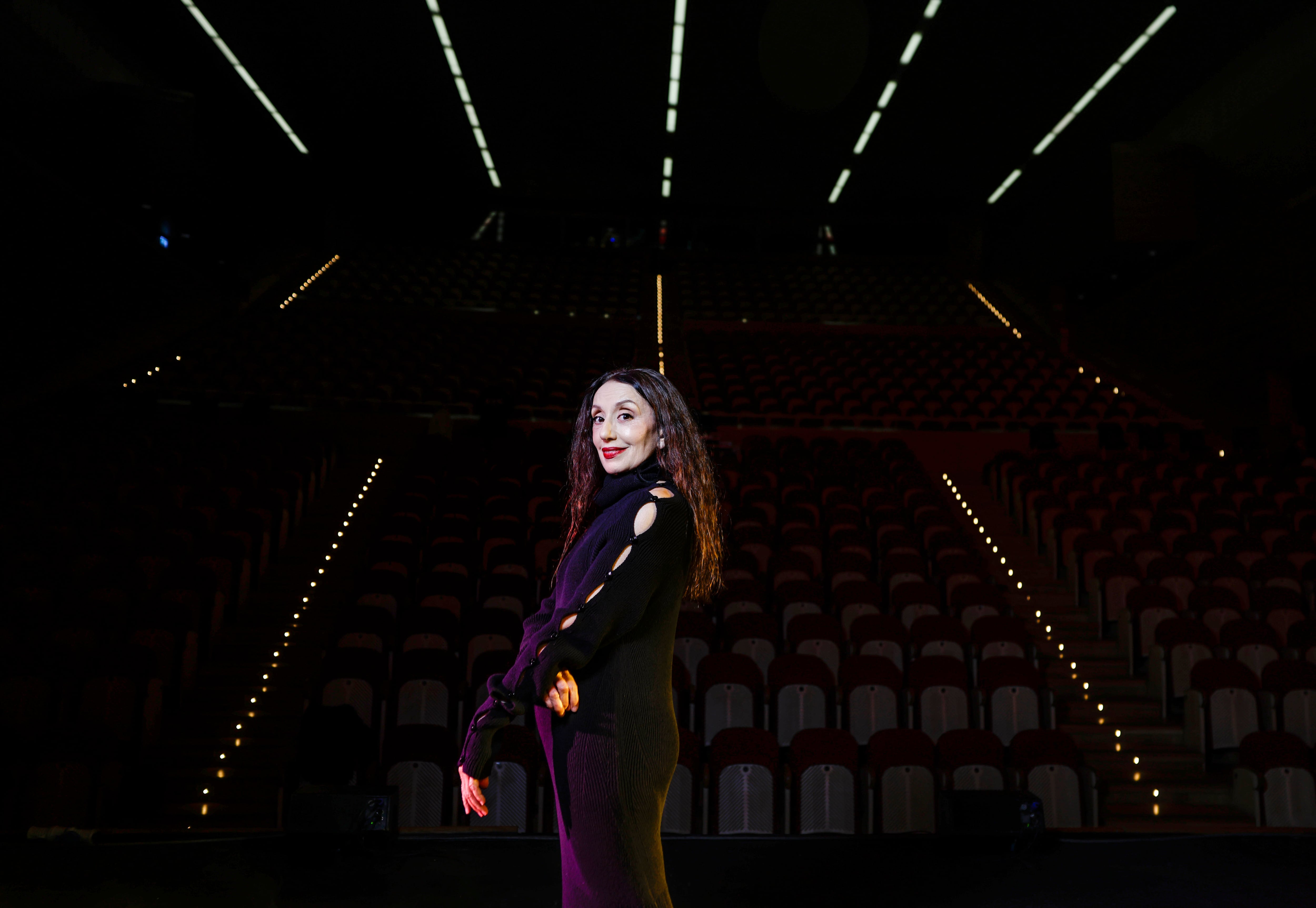Luz Casal, en el Auditorio Municipal de Toledo antes del concierto.