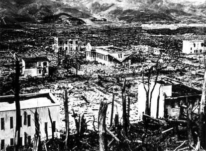 Imagen tomada por el Ejército estadounidense de la Escuela de Medicina de Nagasaki en 1946.