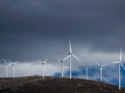 Molinos de viento, en el municipio zamorano de Lubián.