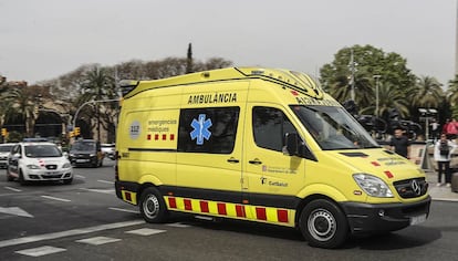 Una ambulància del Sistema d'Emergències Mèdiques (SEM).