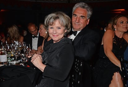Imelda Staunton and her husband, actor Jim Carter, at the Old Vic theater in London on May 13, 2018.