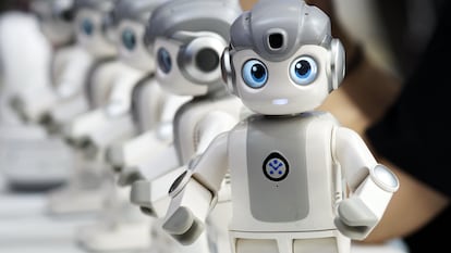Robots domésticos mostrados en la Exhibición Mundial de Robots de Pekín.