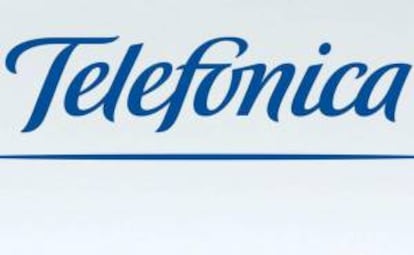 Los ingresos líquidos de Telefónica Brasil, subsidiaria de la española Telefónica, sumaron el año pasado 33.931,4 millones de reales (unos 16.965,7 millones de dólares), con un crecimiento del 2,3 % con respecto a los de 2011. EFE/Archivo