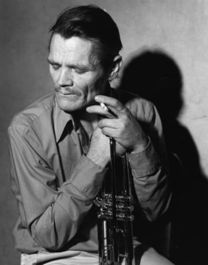 Chet Baker, retratado por el fotógrafo y cineasta Bruce Weber.