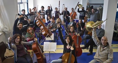 Uno de los primeros ensayos de la Orquesta B&eacute;tica, en Sevilla.