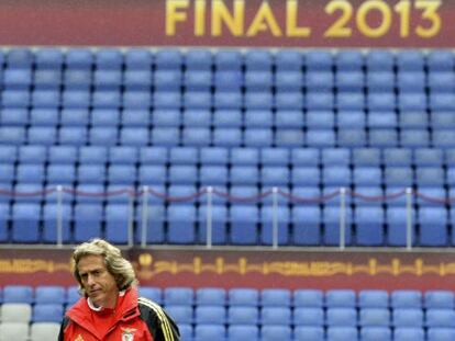 El entrenador del Benfica, Jorge Jesus, ayer en el Ámsterdam Arena.